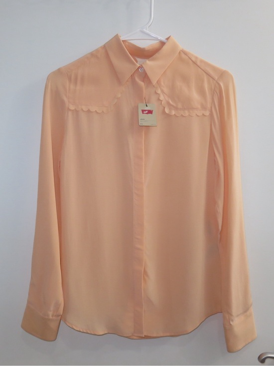 Levi's Tops - Levi's 100% Silk Collar Button-Down Top